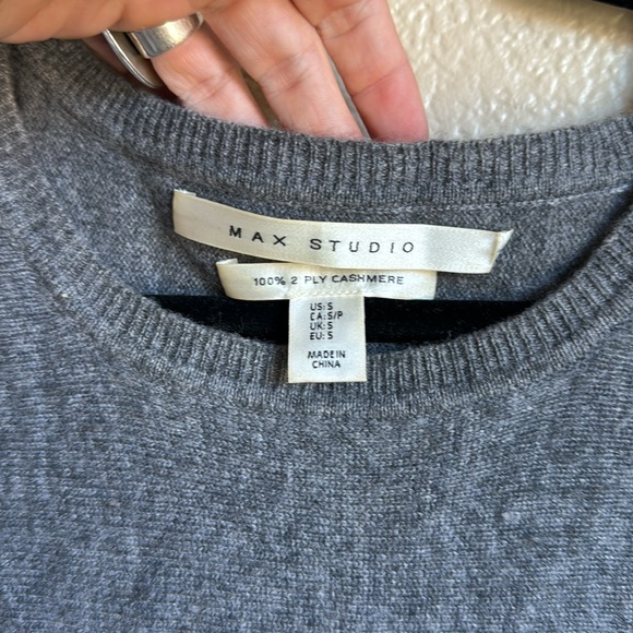 Max Studio 2ply cashmere sweater - Picture 2 of 3